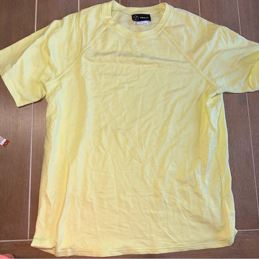 Original Use Yellow Men's Sweatshirt Tee